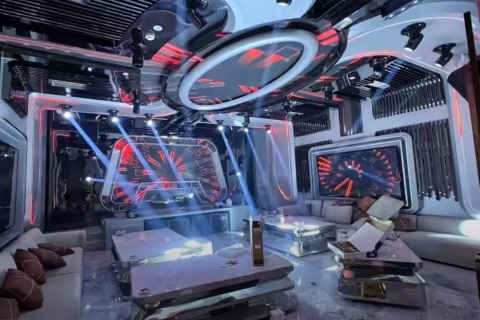 果洛夜场KTV诚聘同行者 共筑高原霓虹青春篇章